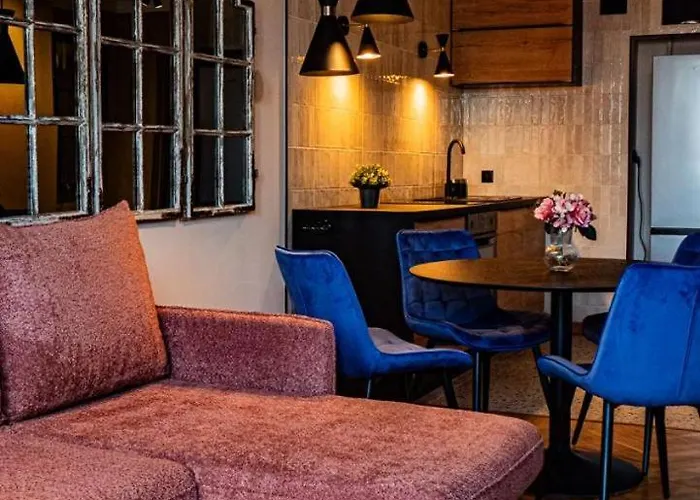 شقة Stylowy Warszawski وارسو