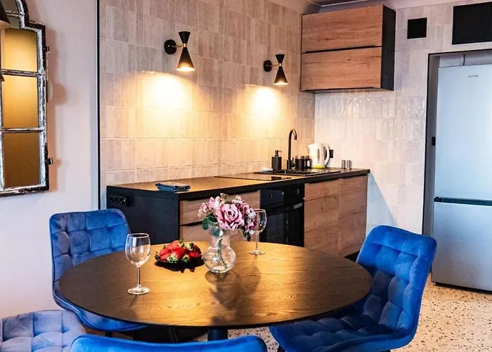 Stylowy Warszawski * وارسو